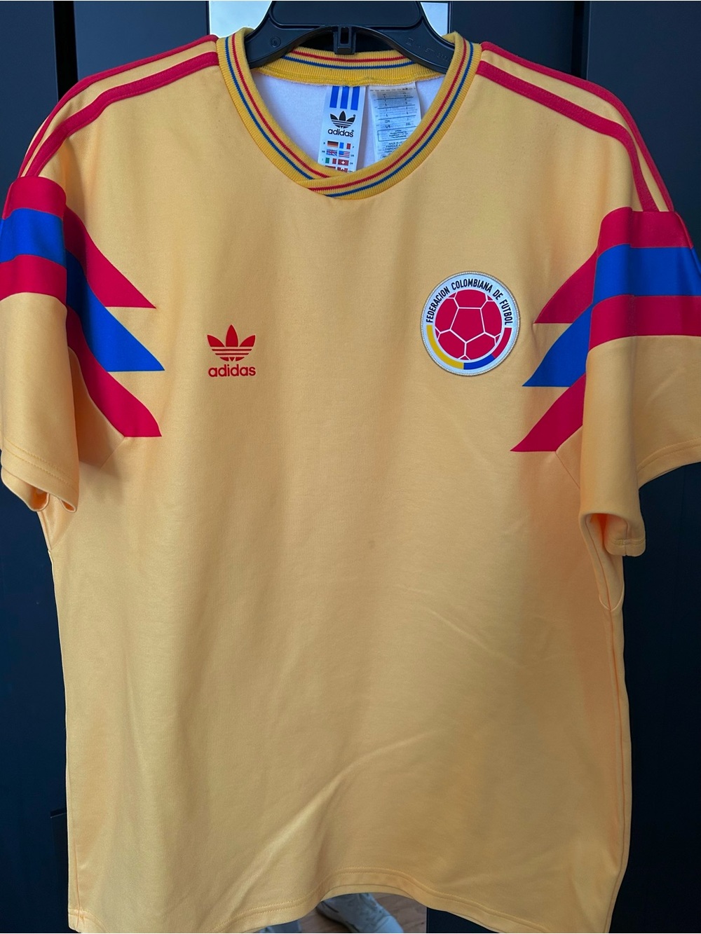 Colombia away jersey 1990